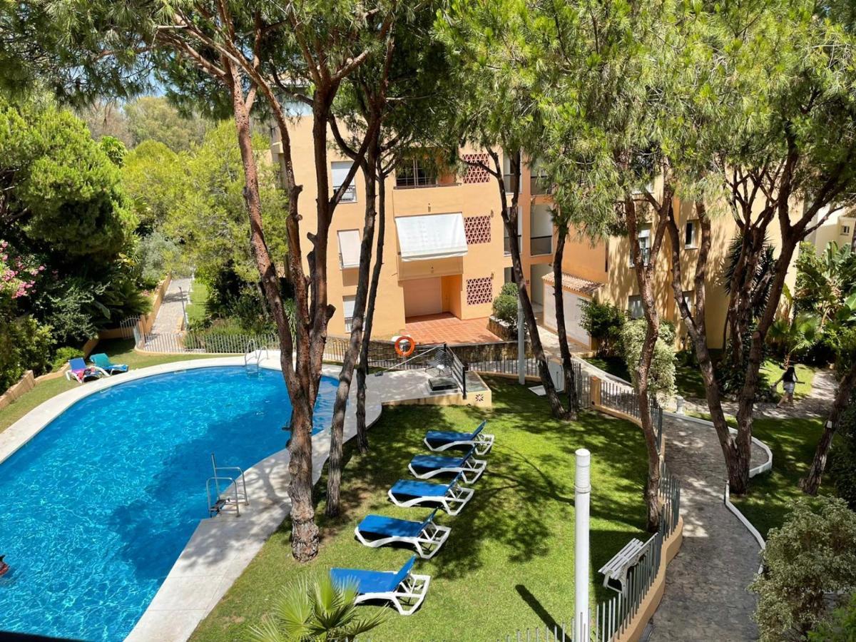 Marbella Playa Residencial Con Piscina Daire Dış mekan fotoğraf