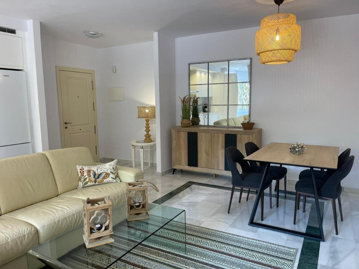 Marbella Playa Residencial Con Piscina Daire Dış mekan fotoğraf