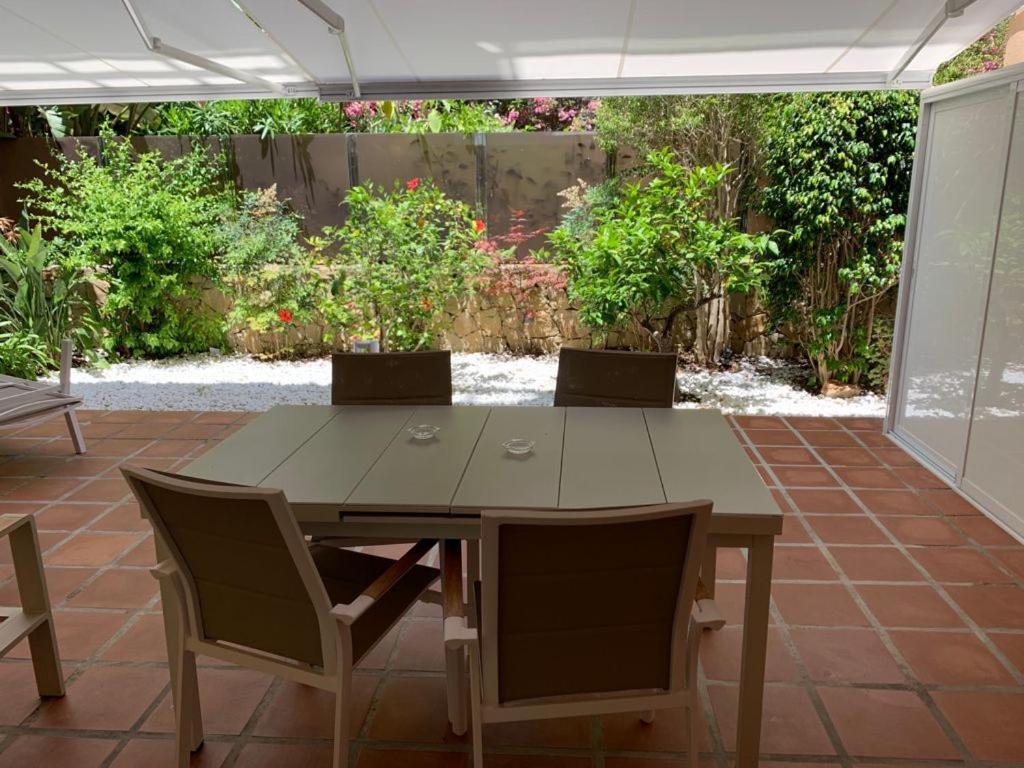 Marbella Playa Residencial Con Piscina Daire Dış mekan fotoğraf