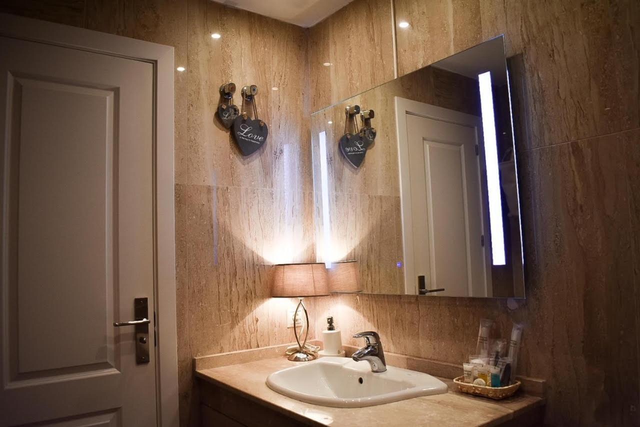 Marbella Playa Residencial Con Piscina Daire Dış mekan fotoğraf