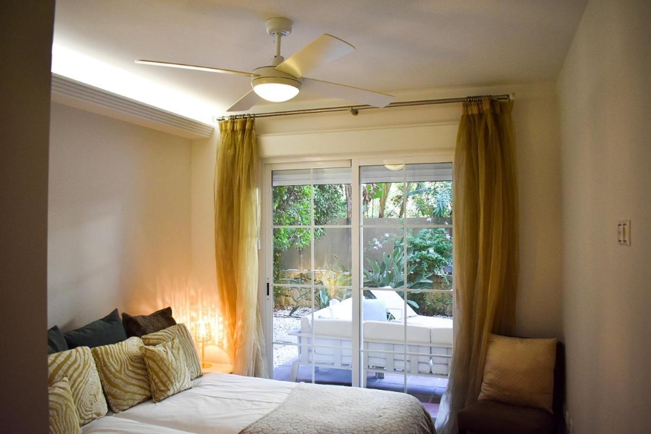 Marbella Playa Residencial Con Piscina Daire Dış mekan fotoğraf