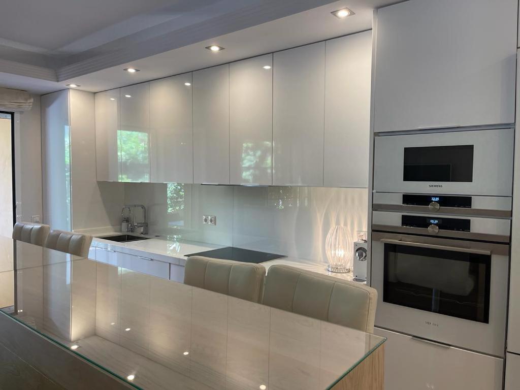Marbella Playa Residencial Con Piscina Daire Dış mekan fotoğraf