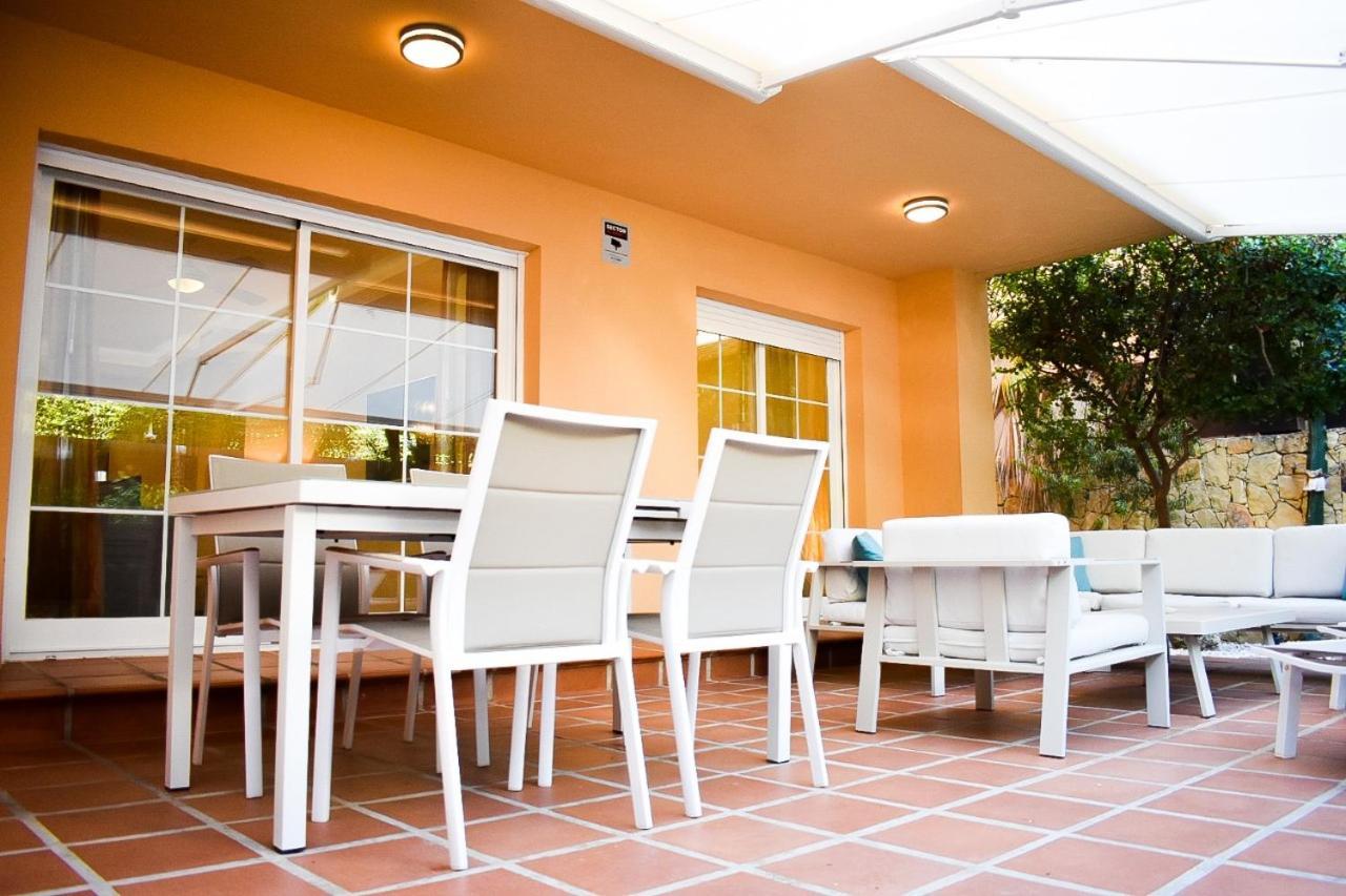Marbella Playa Residencial Con Piscina Daire Dış mekan fotoğraf