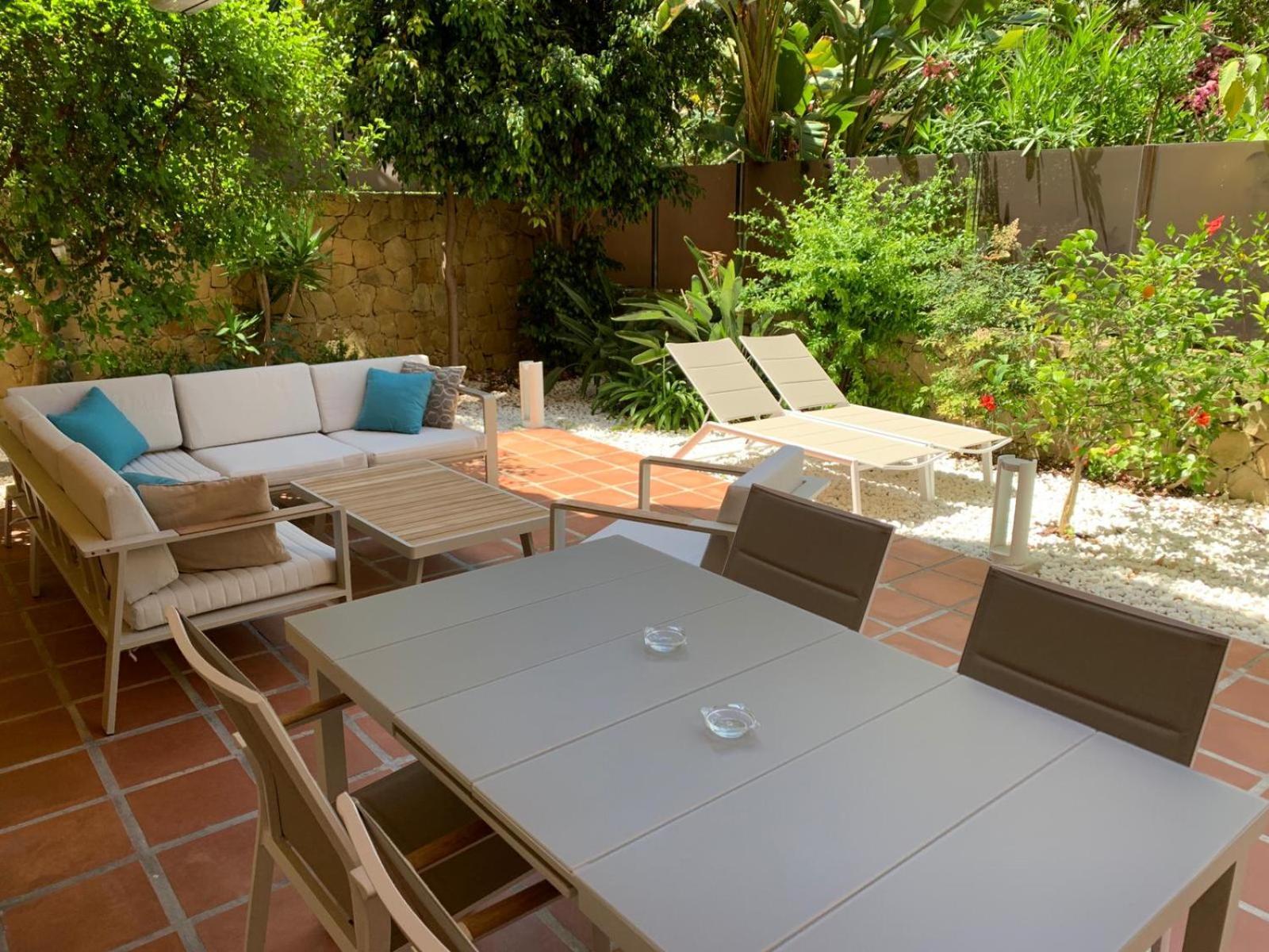 Marbella Playa Residencial Con Piscina Daire Dış mekan fotoğraf